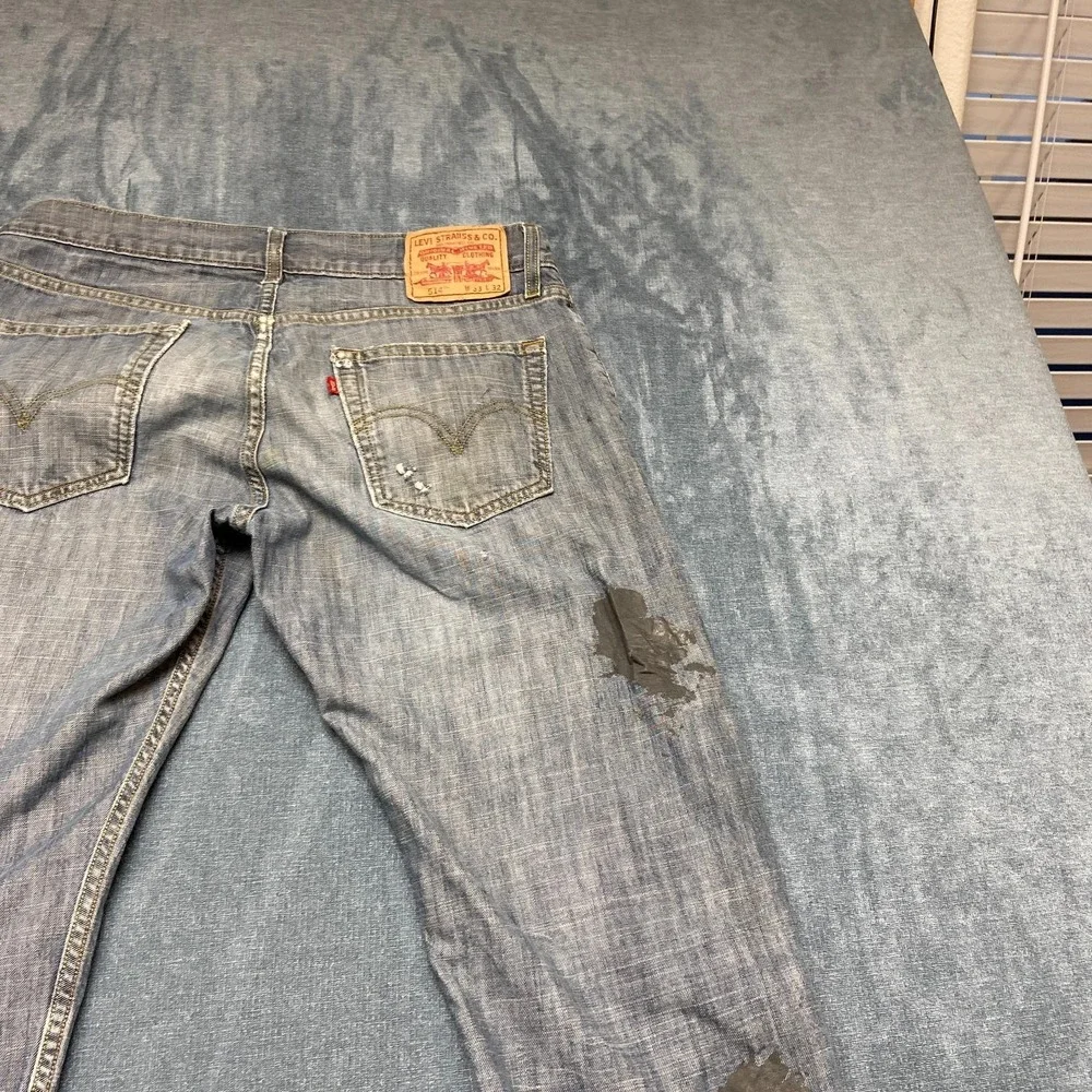 Levi's 514 Jeans Mens 33x32 Blue Denim Light Wash Slim Straight Leg Outdoor